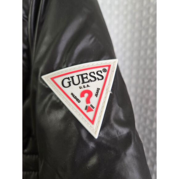 Guess Women's Puffer Coat Size Medium Shiny Black Winter Chic Cute Quilted Zip - Picture 3 of 8